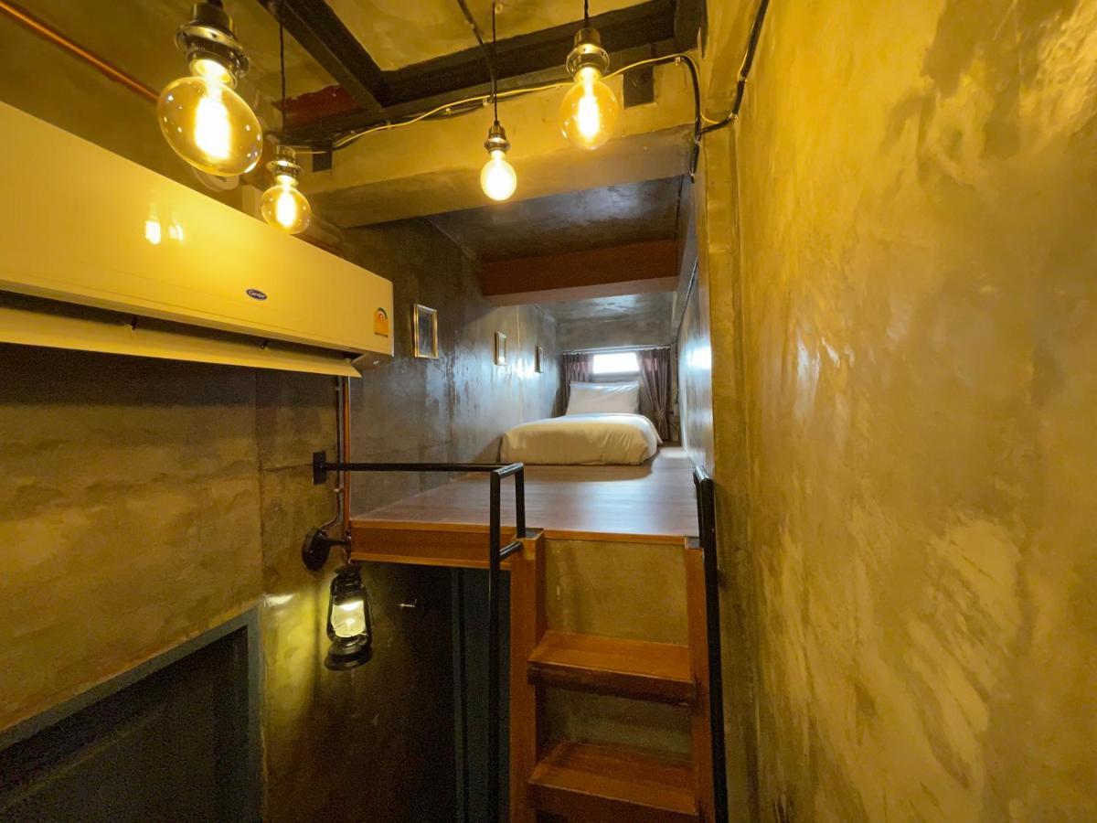 Central Old Town Cottage Bangkok Eksteriør bilde